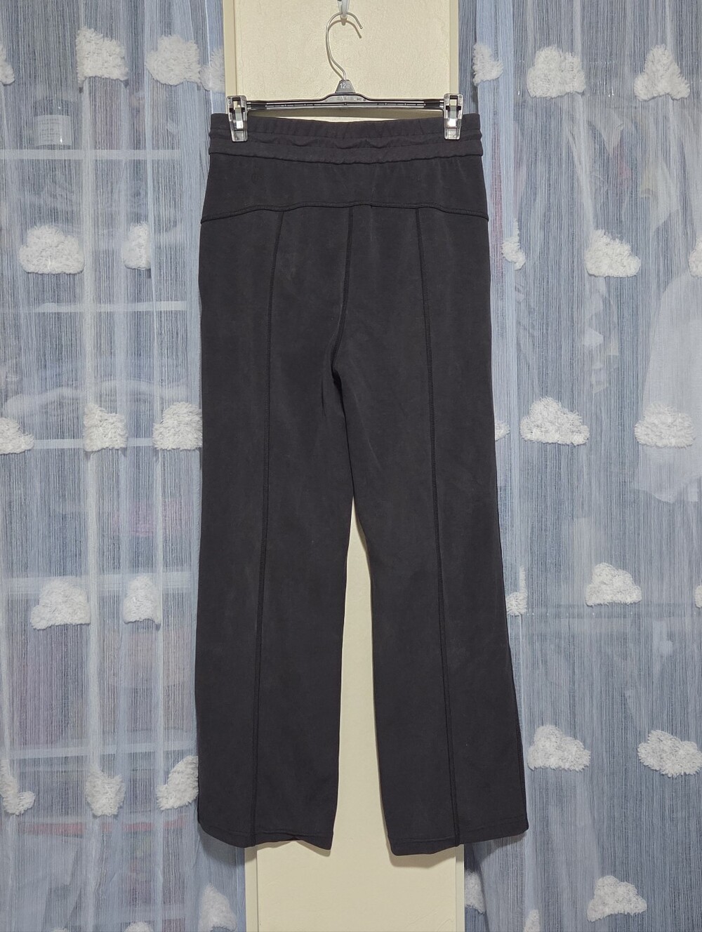 Lululemon Drawstring Pants - Picture 6 of 8
